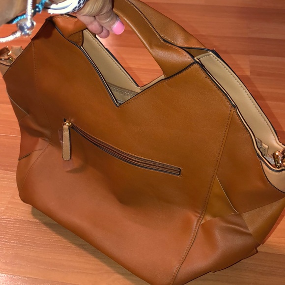Brown purse - Picture 2 of 4
